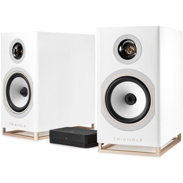Altavoces conectados Hi-Fi Triangle Capella Space White. Se venden por pares.