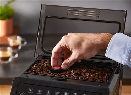 Cafetera automática para capuchino y espresso Krups Evidence Eco-Design EA897B10 de 1450 W, color negro - Imagen de 5
